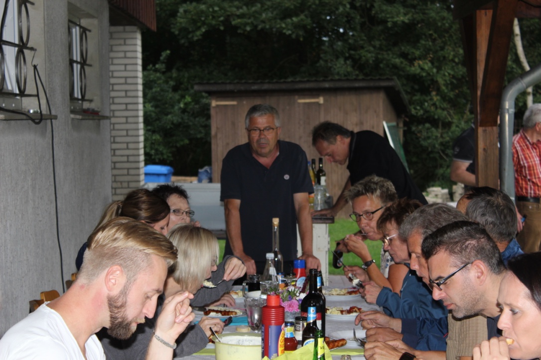 SV-Barwedel_Freizeitsport_Gemeinsames-Grillen-mit-Partnern-der-Freizeitsparte_02 SV-Barwedel_Freizeitsport_Gemeinsames-Grillen-mit-Partnern-der-Freizeitsparte_02